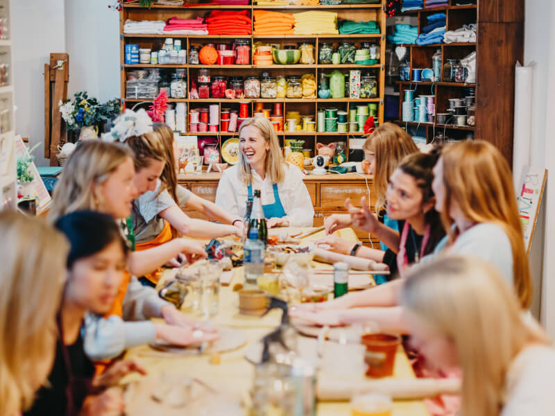 clay and sip class for hens party